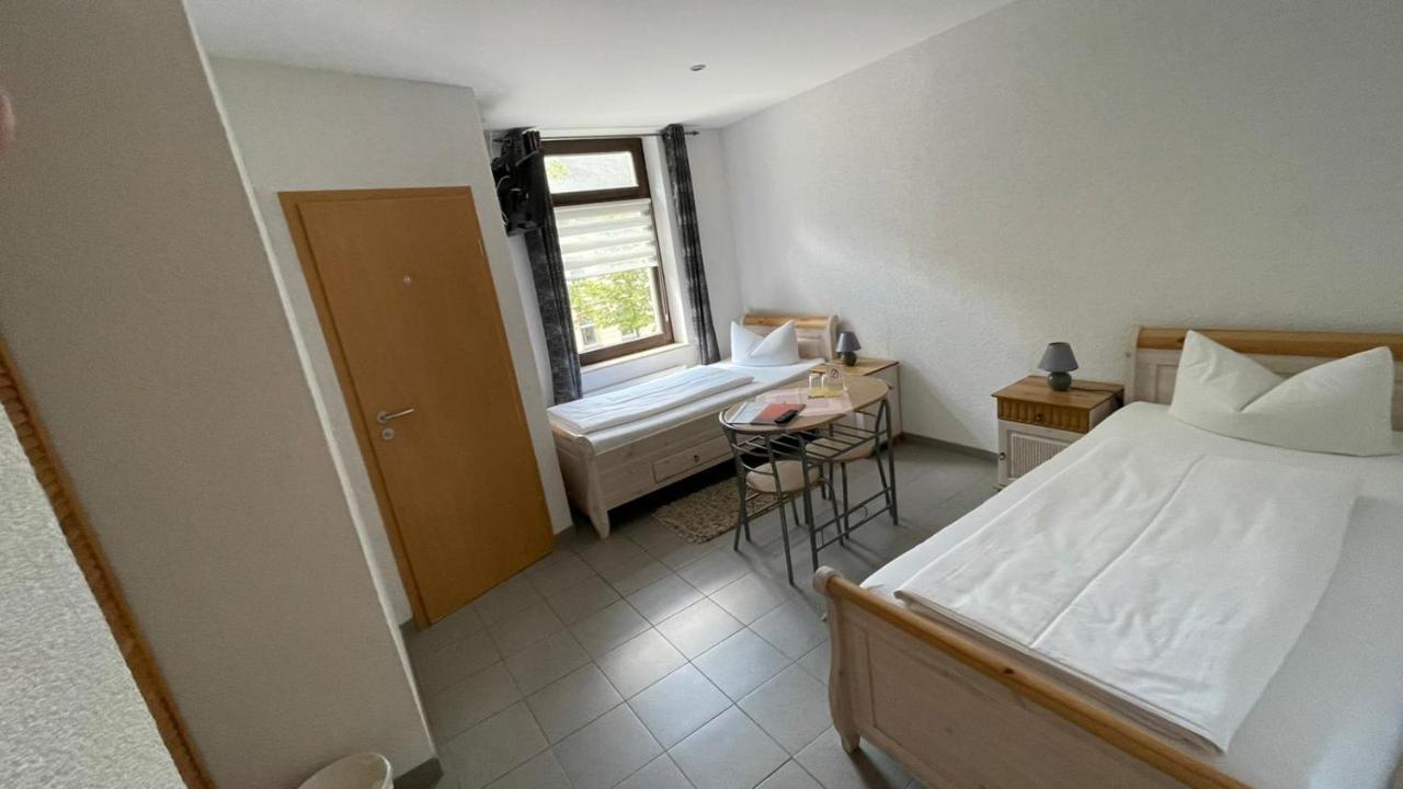 Avenue Das Gaestehaus Chemnitz Buitenkant foto